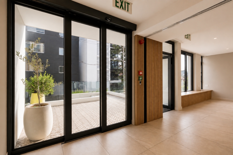 1 Bedroom Property for Sale in Sea Point Western Cape